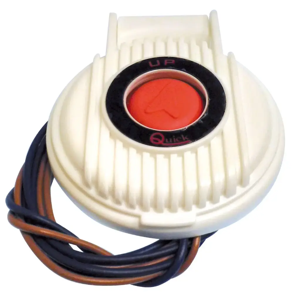 [QU900/UW] FOOTSWITCH UPÊ900/U