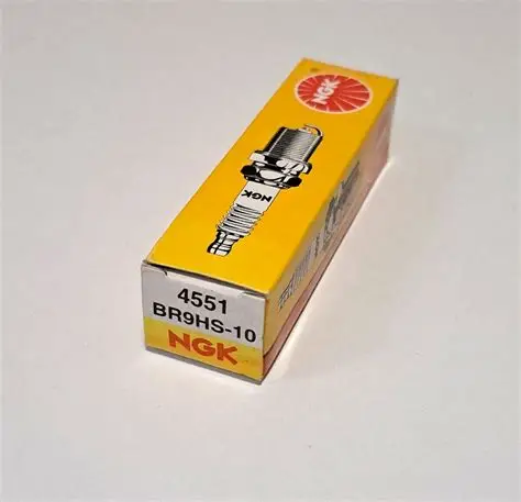 [NGKBR9HS-10] Yamaha Ngk Br9Hs-10 Spark Plug | Ngkbr9Hs-10 For Outboard Engines